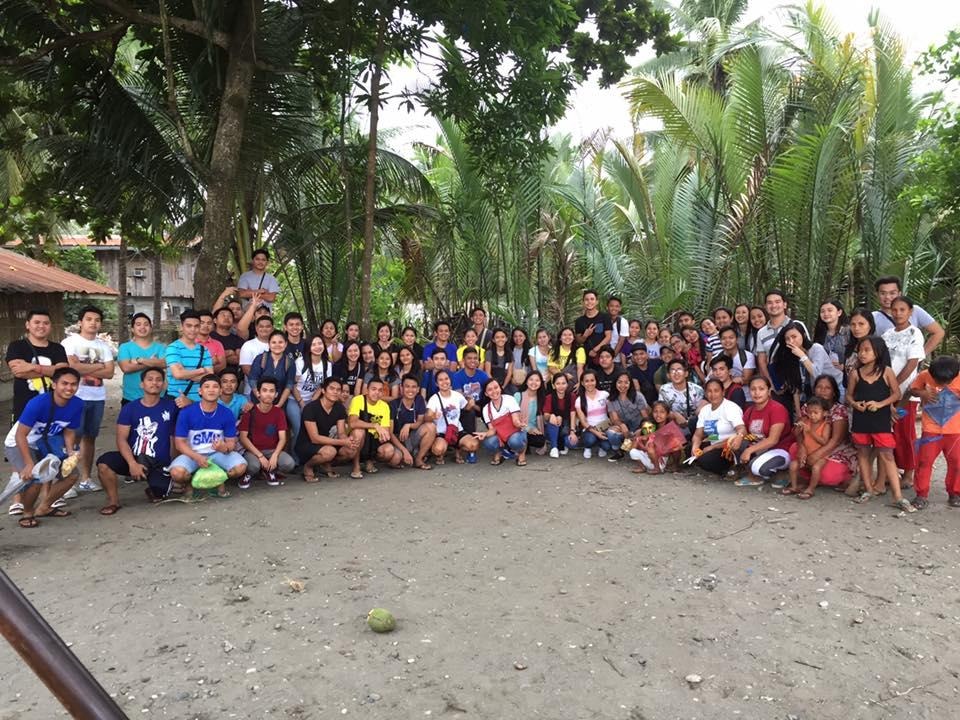 Read more about the article Developing Environmental Responsibility through a Business Ethics Coastal Clean-Up